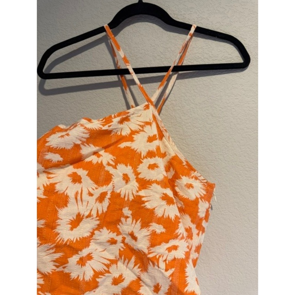 Olivaceous Orange Floral Halter Crop Top Size Small NWT Summer Festival Boho